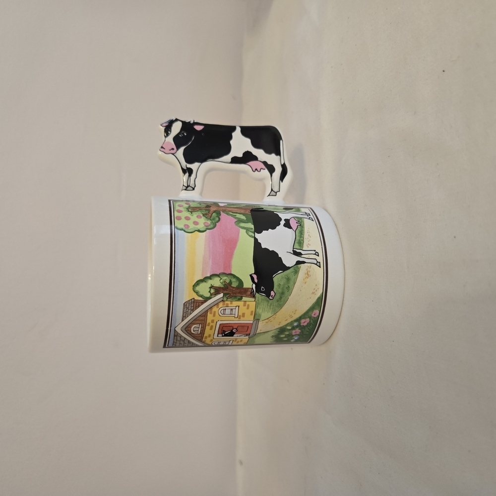 Set of Three Animal-Themed Mugs - Picture 2 of 7